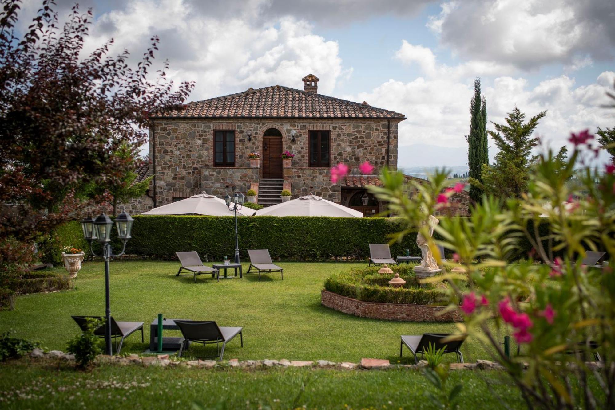 Poggio Paradiso Resort & Spa 몬테폴로니코 외부 사진