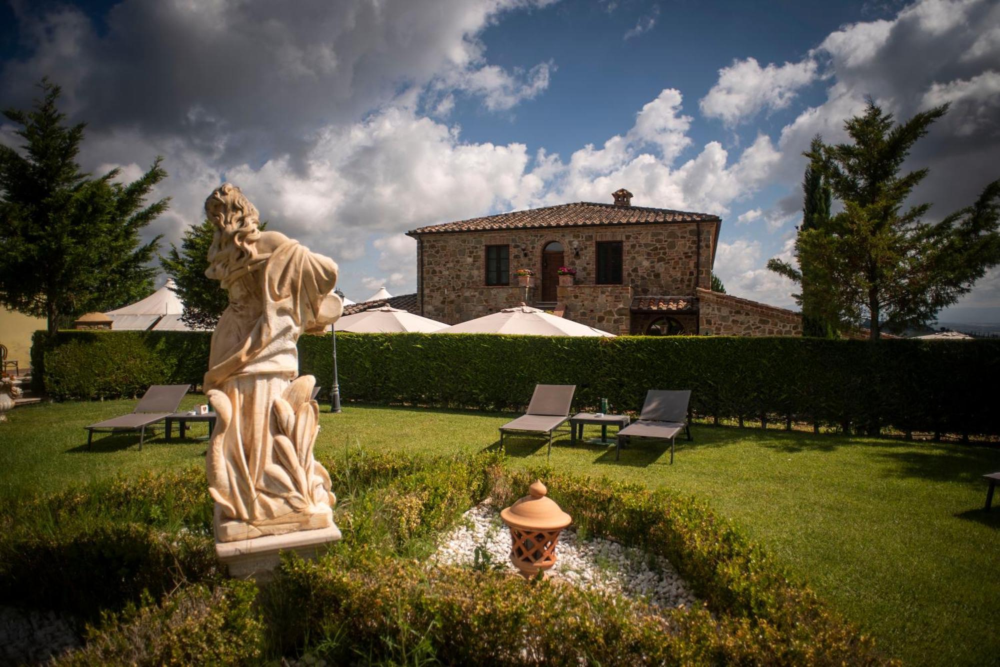 Poggio Paradiso Resort & Spa 몬테폴로니코 외부 사진